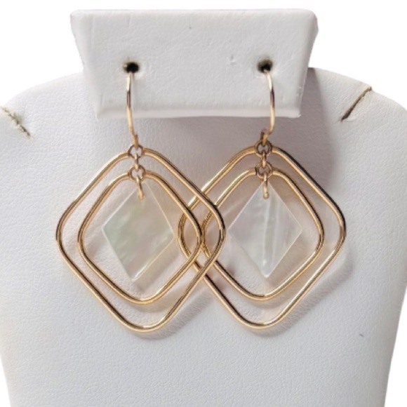ROSS SIMONS Mother of Pearl 14k Yellow Gold Dangle Earrings - Picture 1 of 5